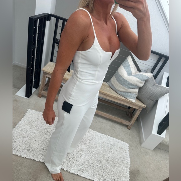 Lulus Cheers to Chic Ivory Sleeveless Wide-Leg Jumpsuit bridal wedding NWT S - Picture 8 of 17